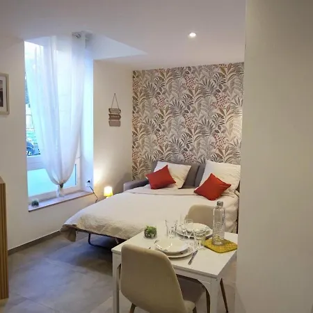 Appartement La Roche Sur Yon Exterior photo