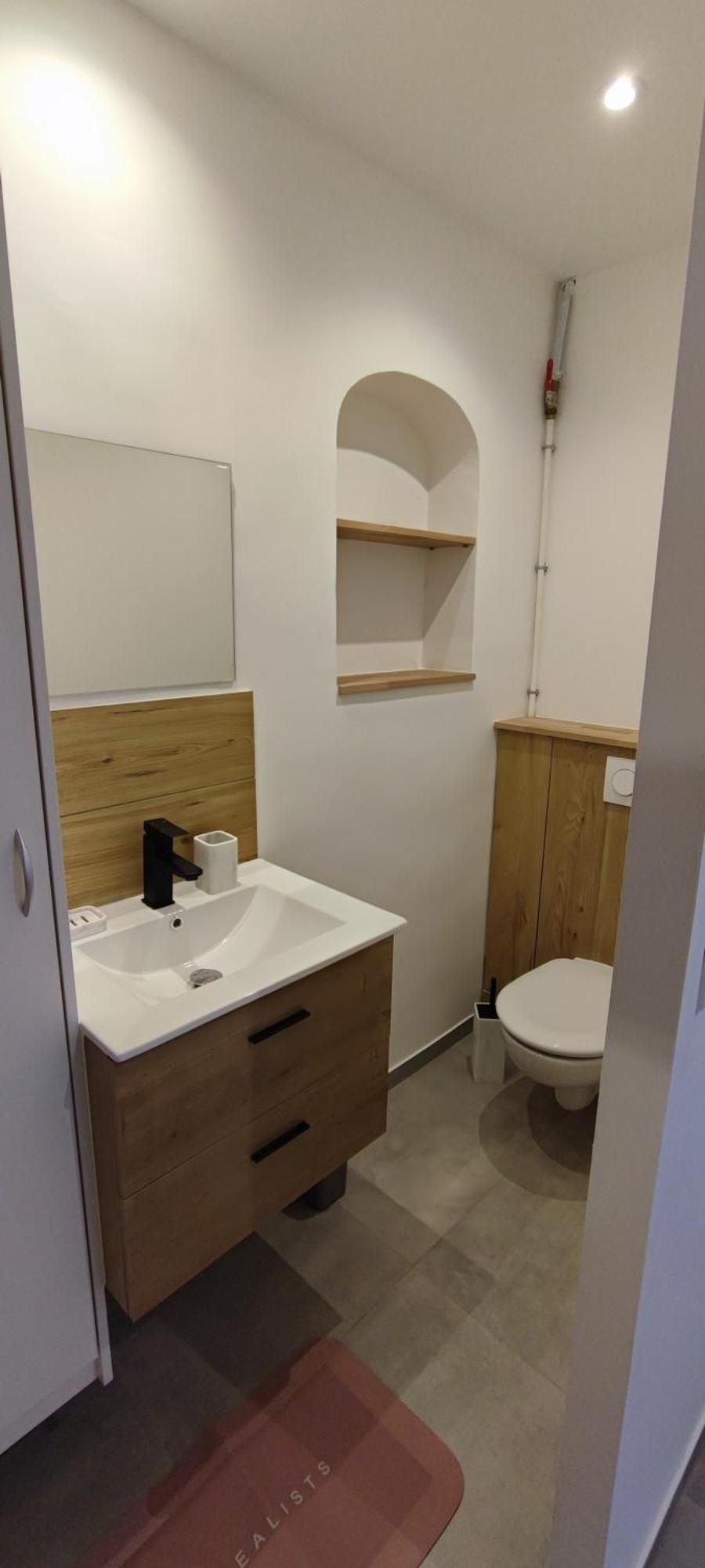 Sur Yon Apartment *